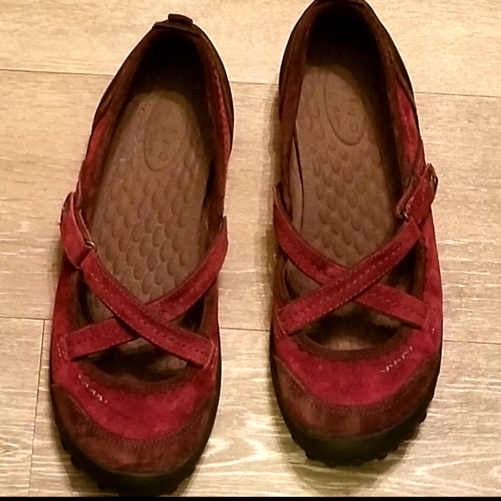 Clark's shoes